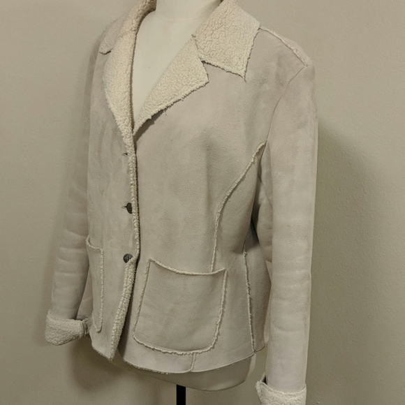 Outerwear warm soft  jacket by Chico's - Picture 5 of 8